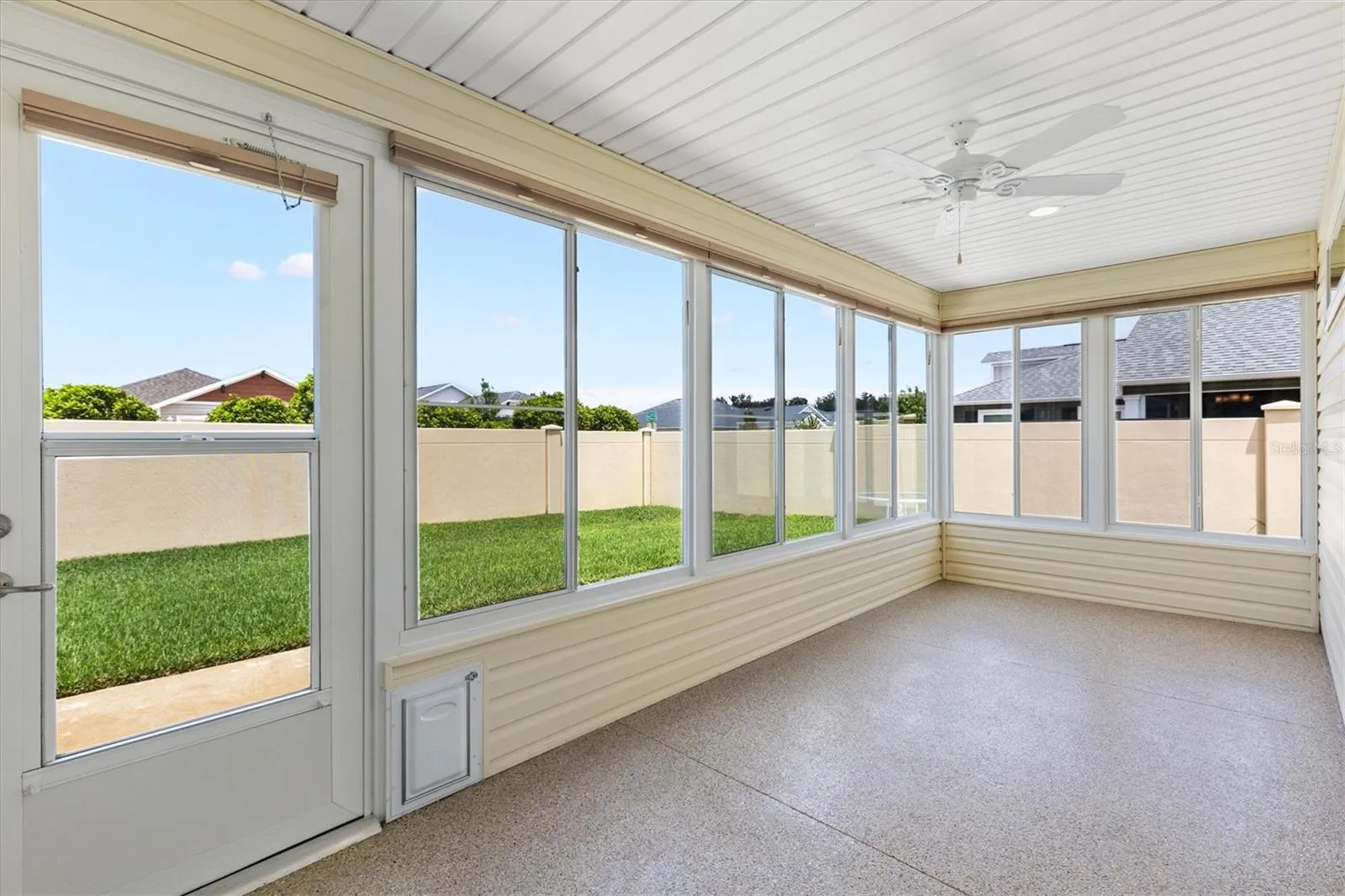 Black out privacy Shades that open top and bottom