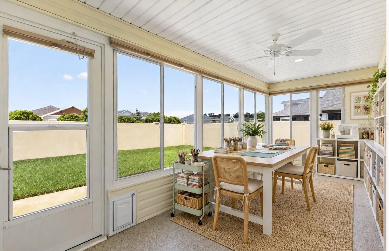 Virtually Staged As a Craft Room