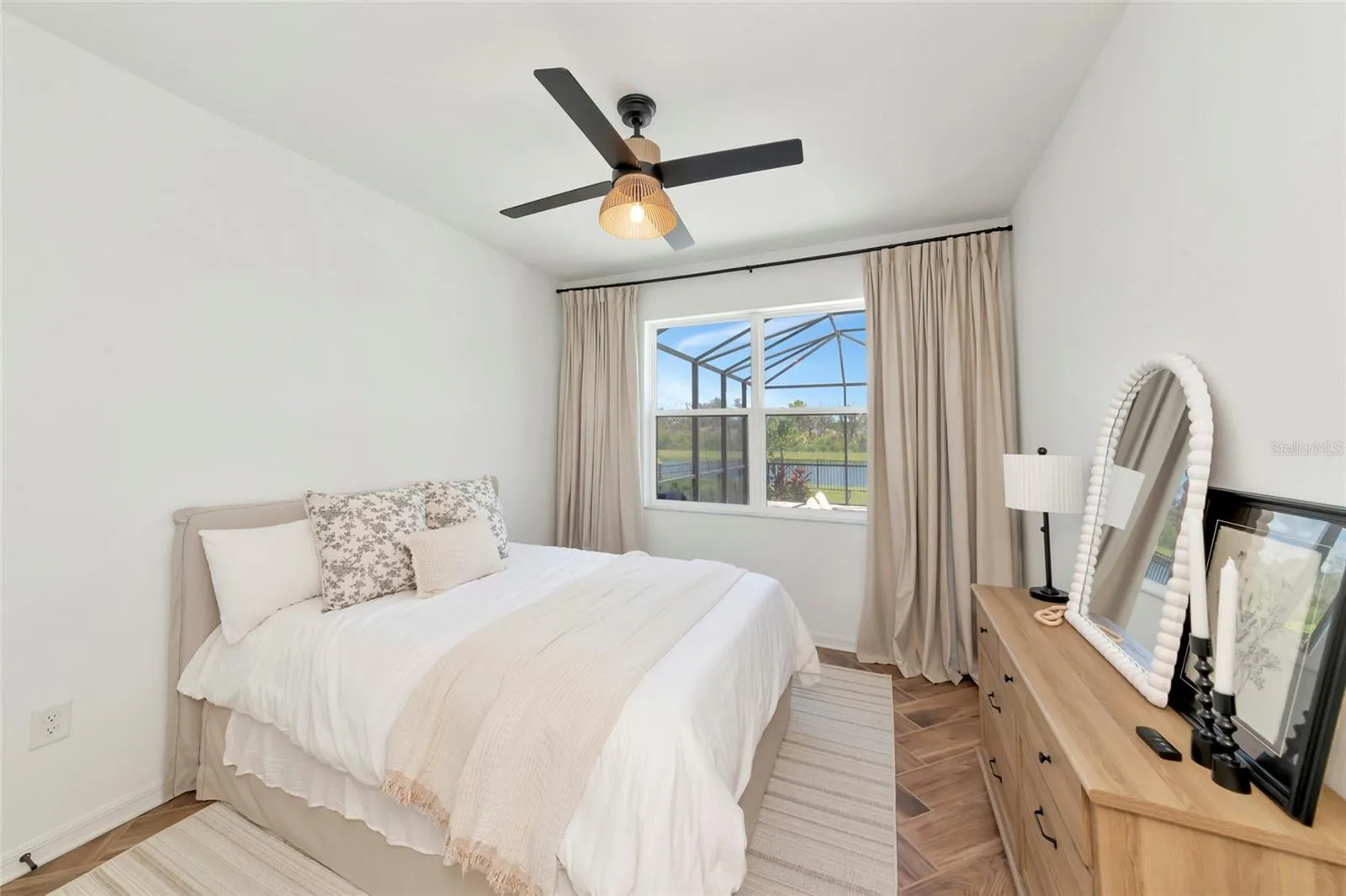 downstairs bedroom 4