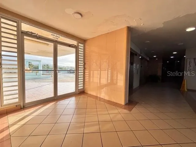Lobby ~ Entrada Al Edificio