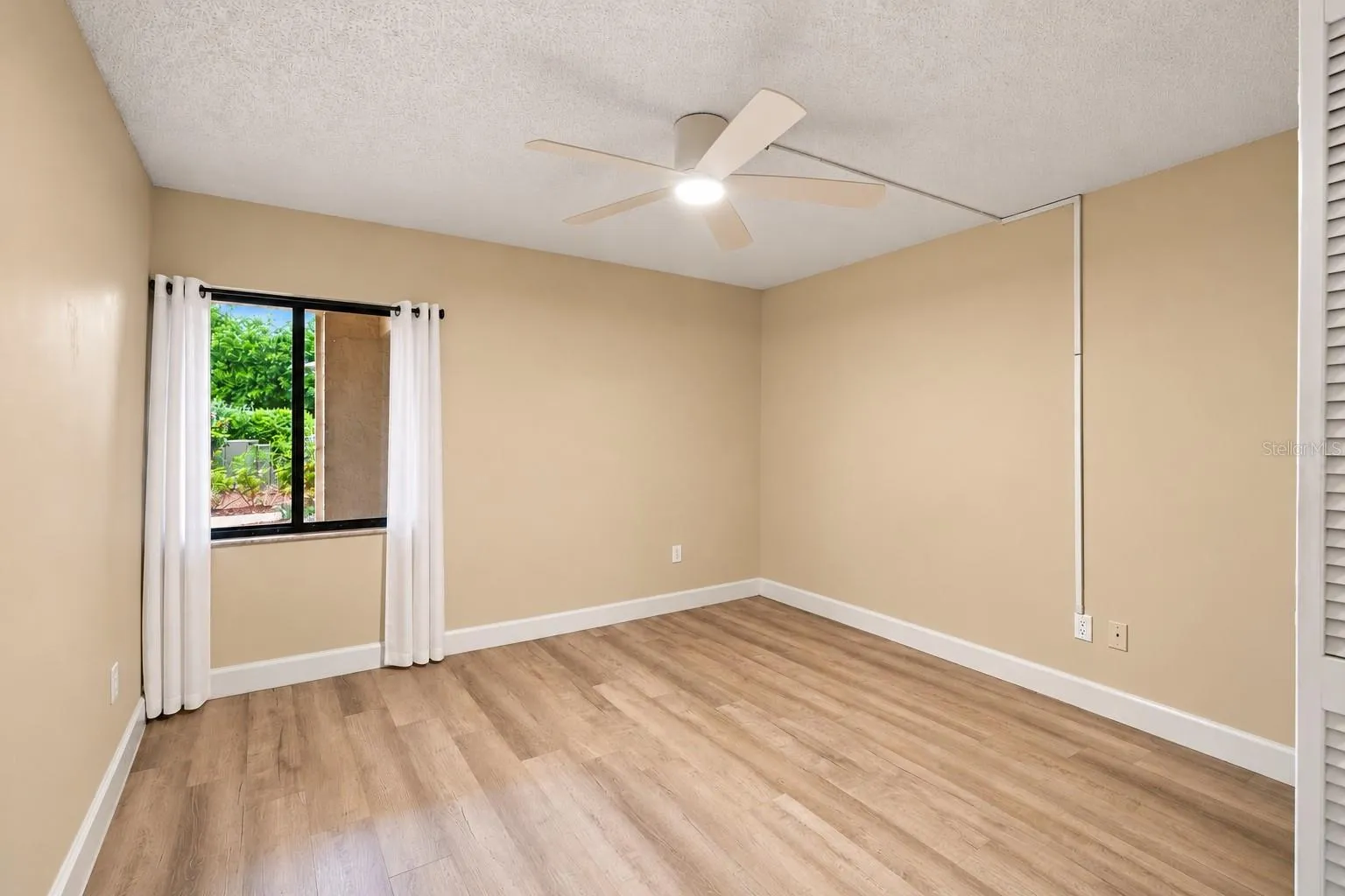 Guest Room 1