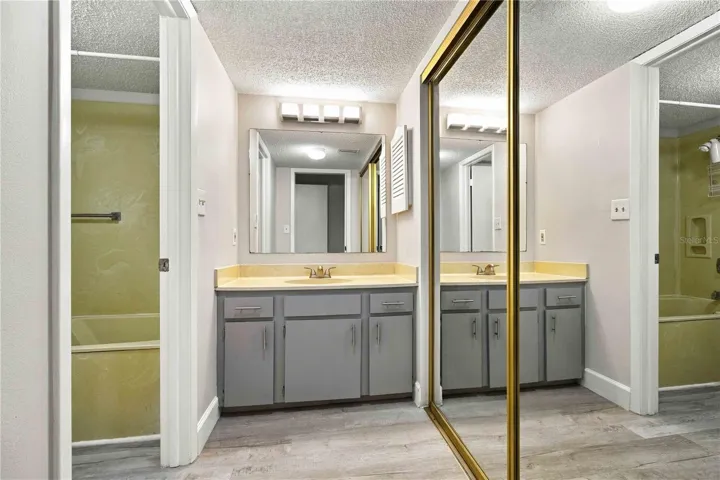 Primary Ensuite Bathroom