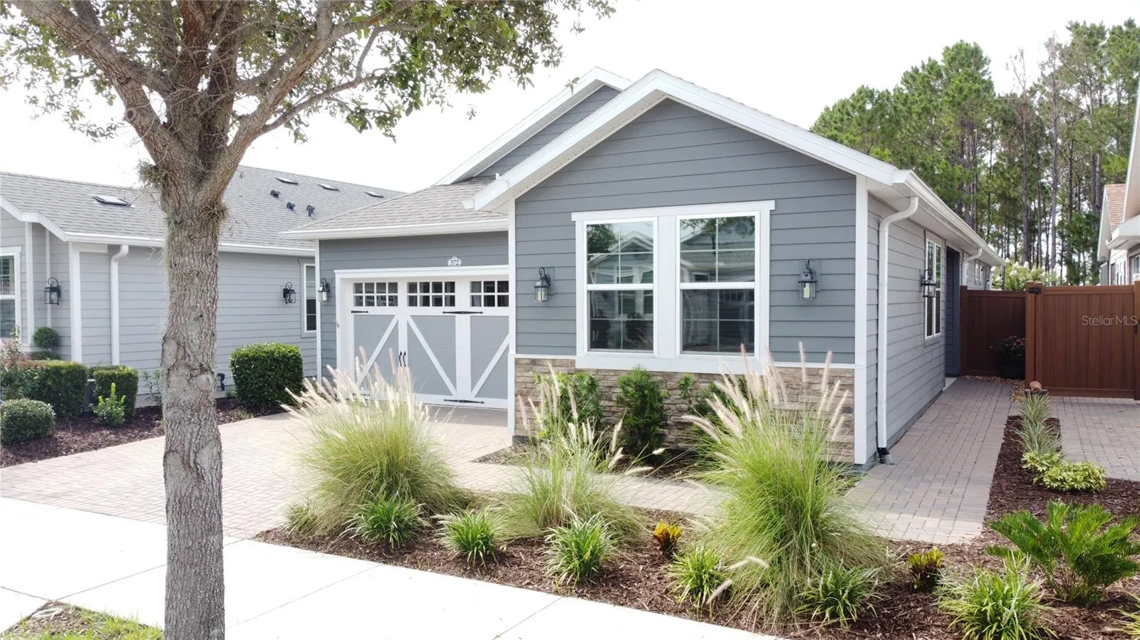 MOVE IN READY and offers an OPEN FLOOR PLAN