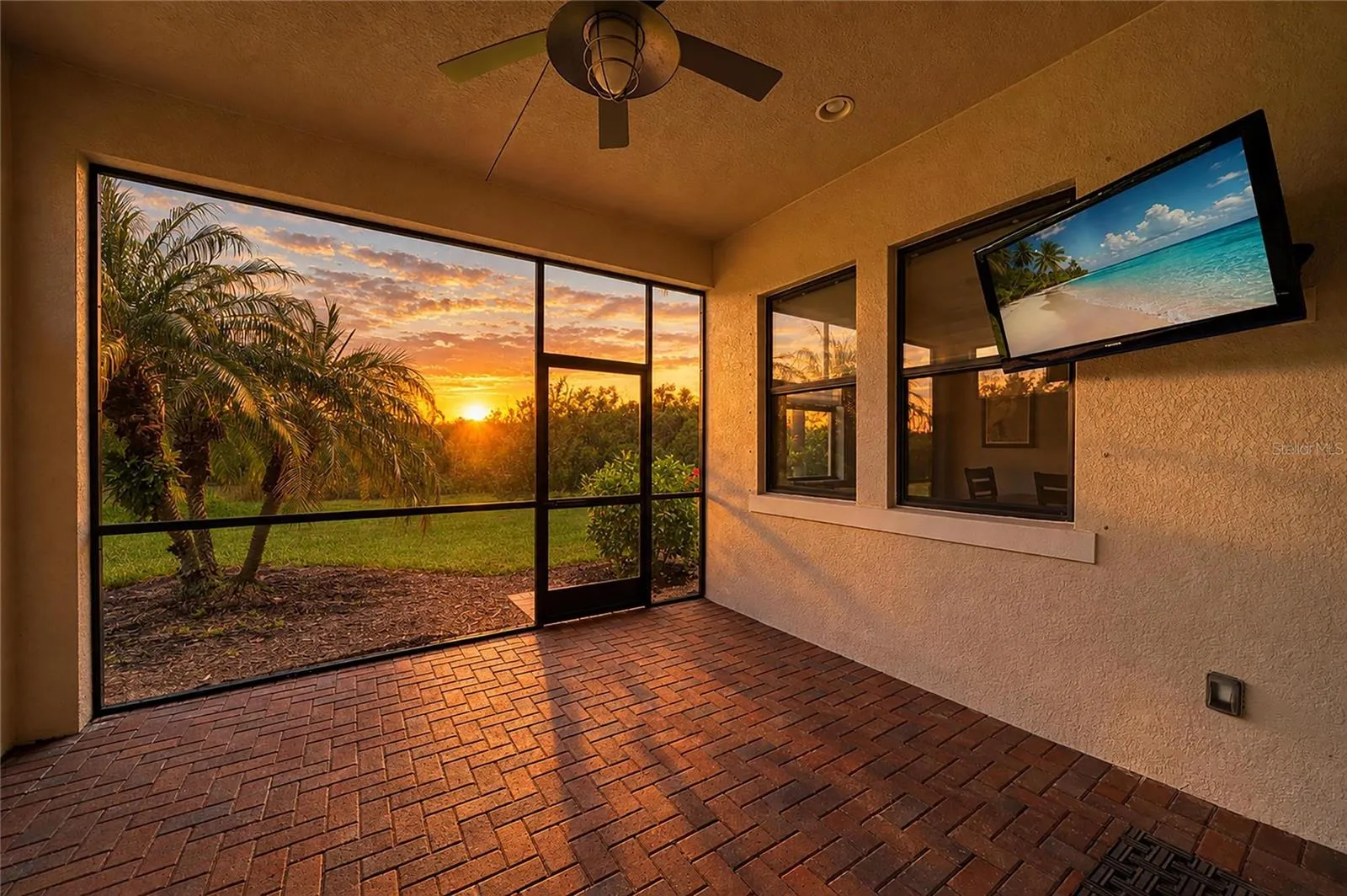 Back lanai at sunrise