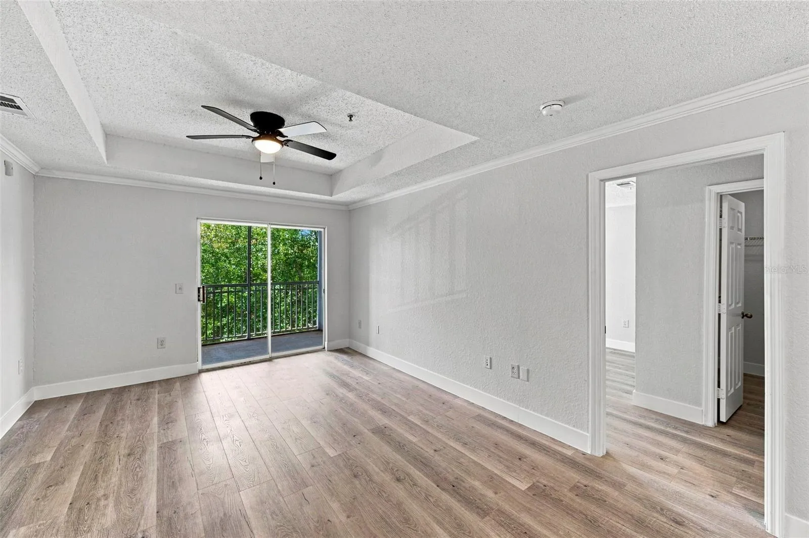 Family room and screened in balcony