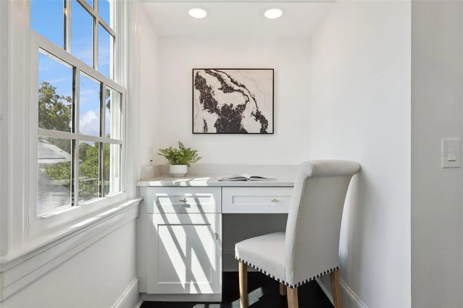 Built-In Desk, Upstairs
