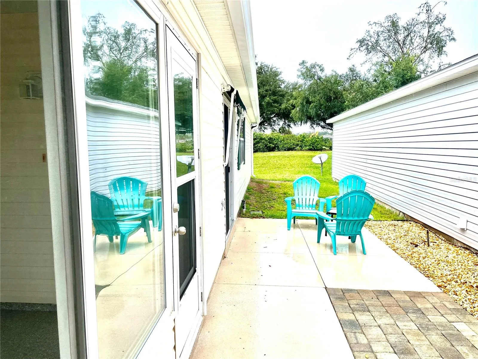 Private Patio Area!