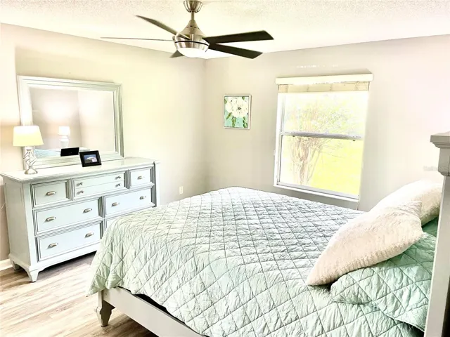 Big Master Bedroom with View!