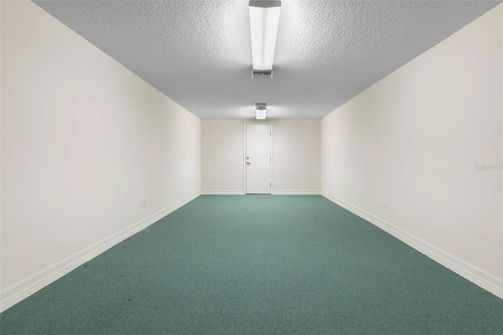 Bonus room-upstairs