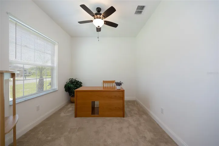 UNSTAGED OFFICE. THIS FURNITURE CONVEYS