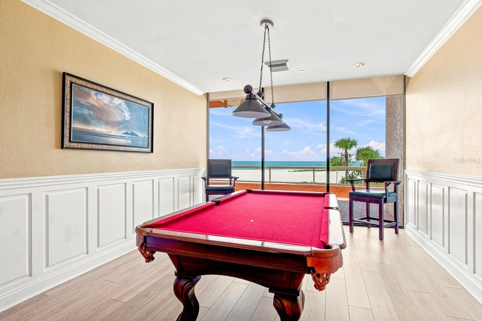 Billard Room overlooking the ocean