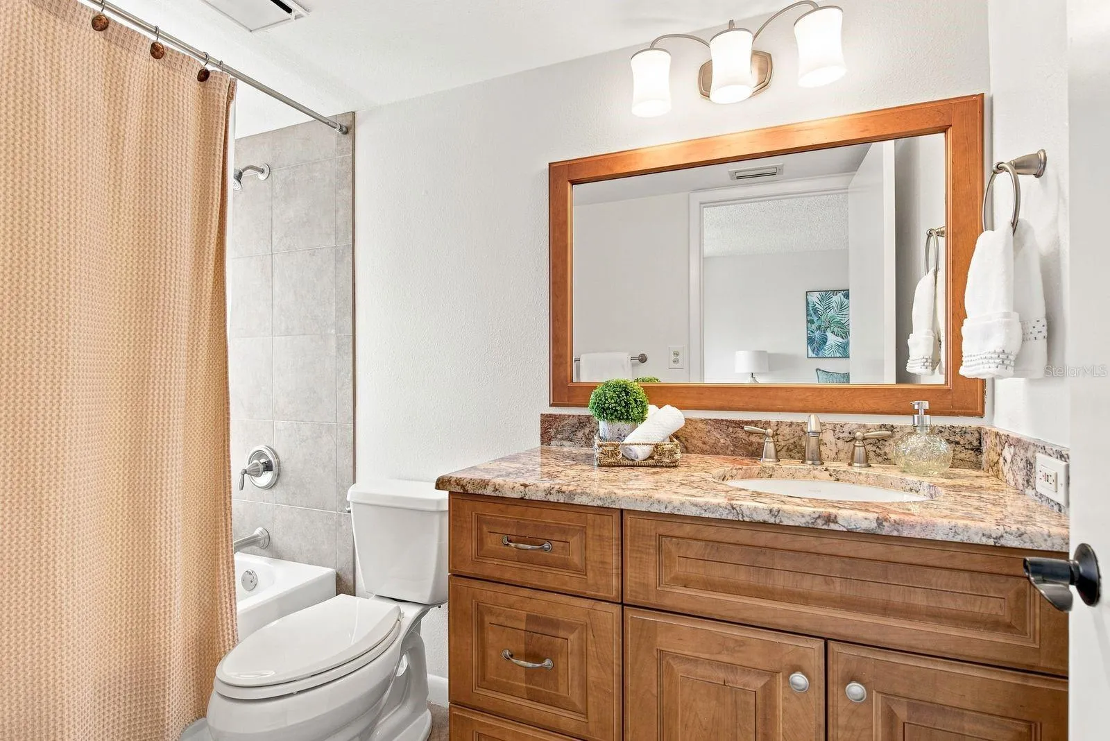 Ensuite for the second bedroom