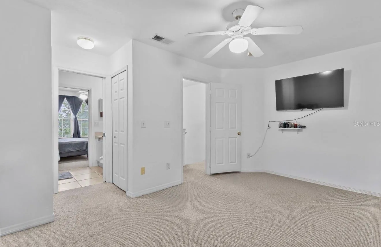 Second bedroom
