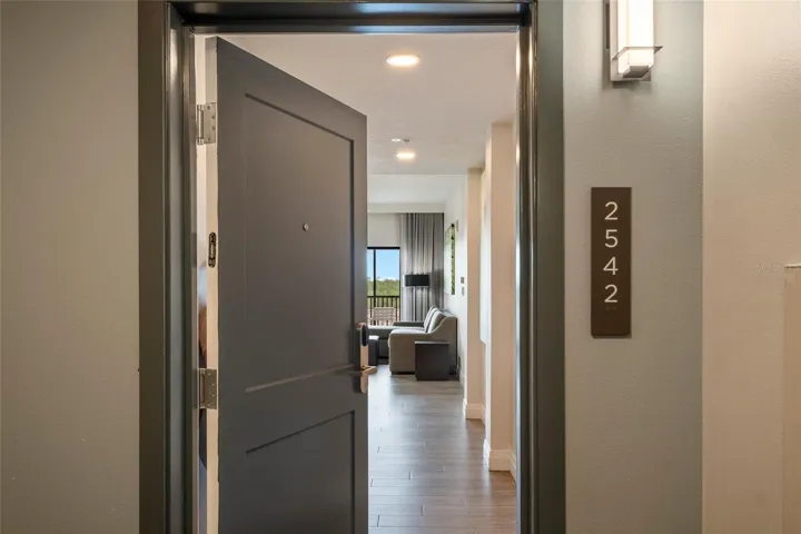Private Corner Unit