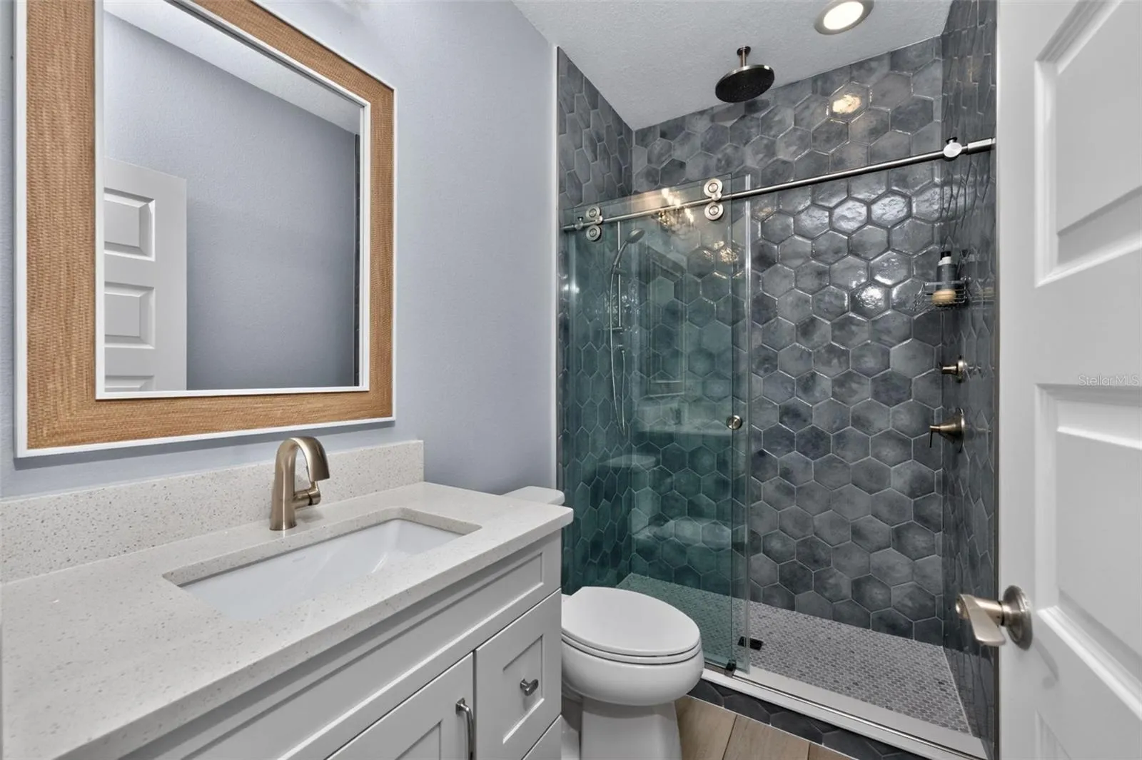 2ND FLOOR - 4TH BATH