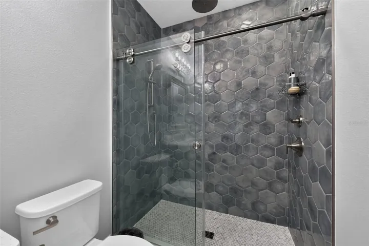 2ND FLOOR -Bath #4
