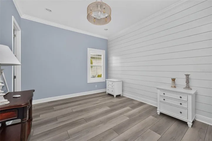 3rd Bedroom w/ensuite bath