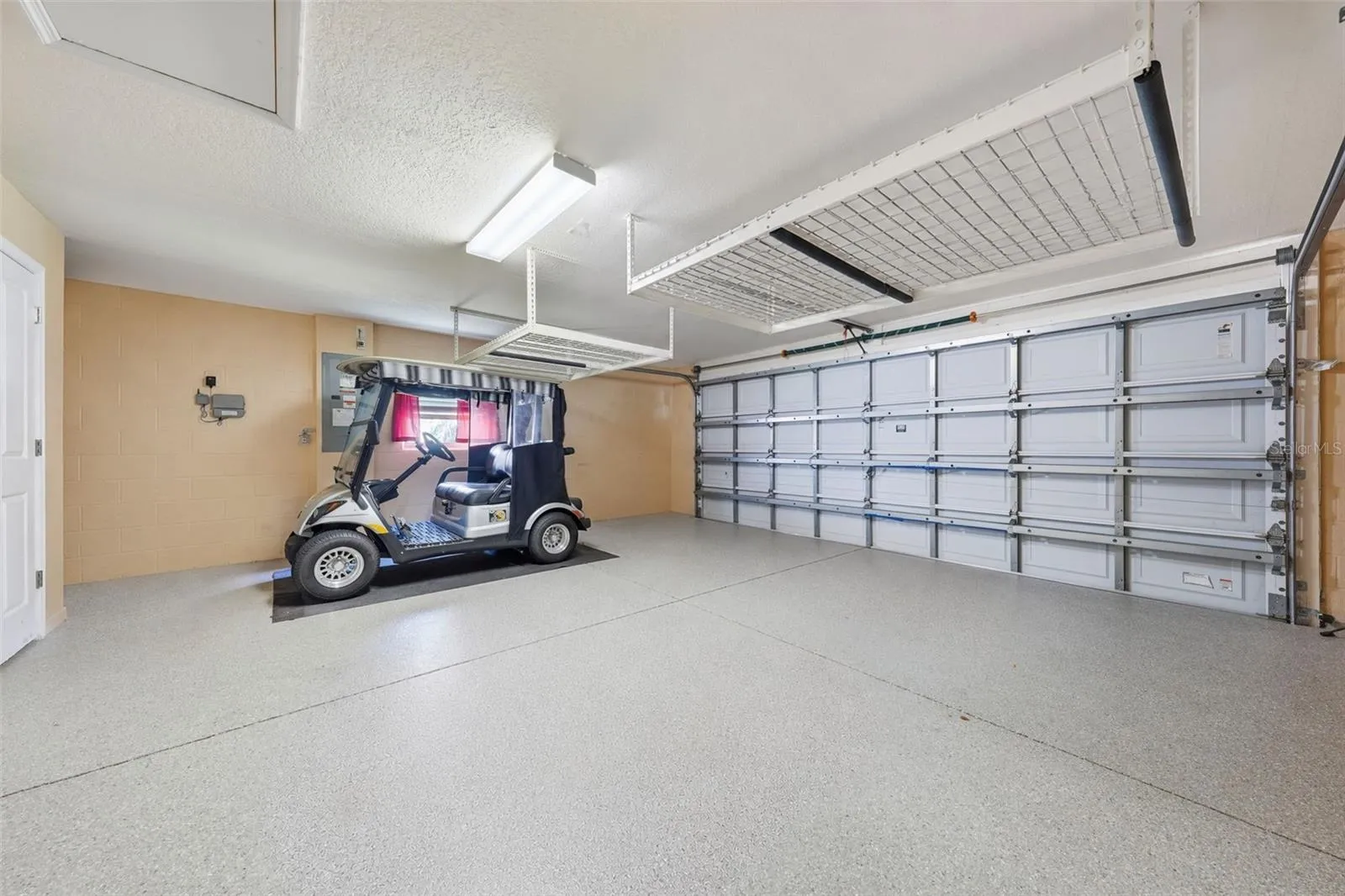 Garage, 2018 Golf Cart