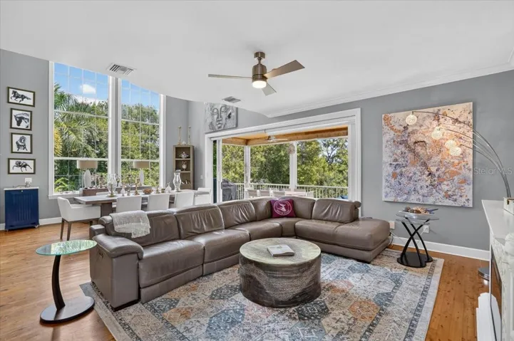 6330 Laguna Dr, Longboat Key, FL 34228