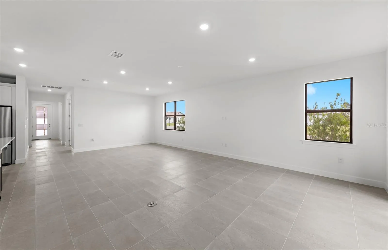 Mystique floorplan, homes may vary.