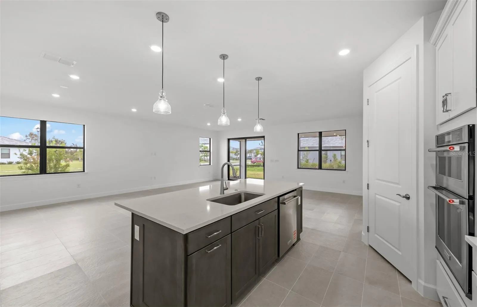 Mystique floorplan, homes may vary.