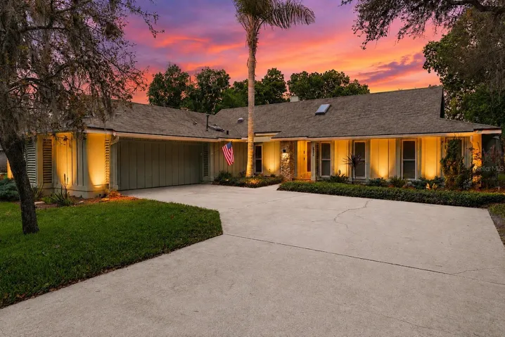 550 Bottlebrush Drive