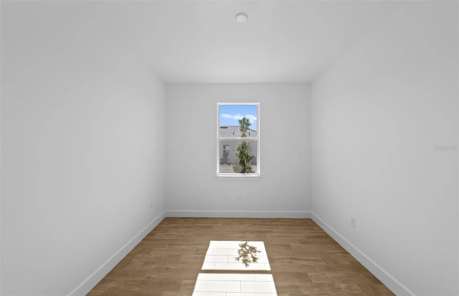 Mystique floorplan, homes may vary.