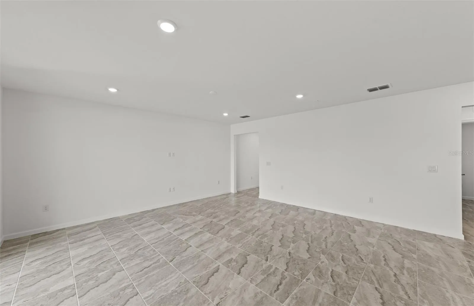 Tybee floorplan, homes may vary.