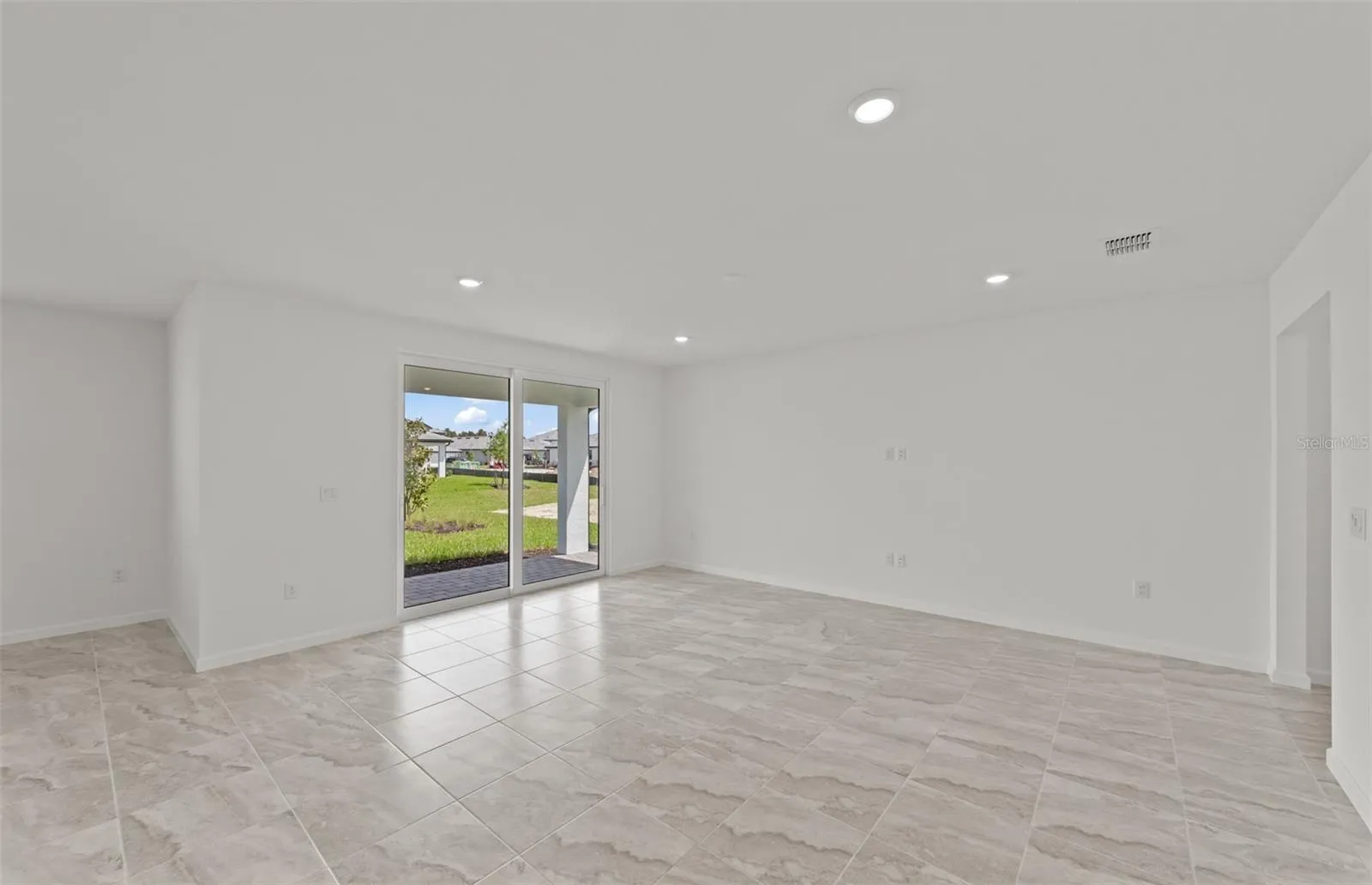 Tybee floorplan, homes may vary.