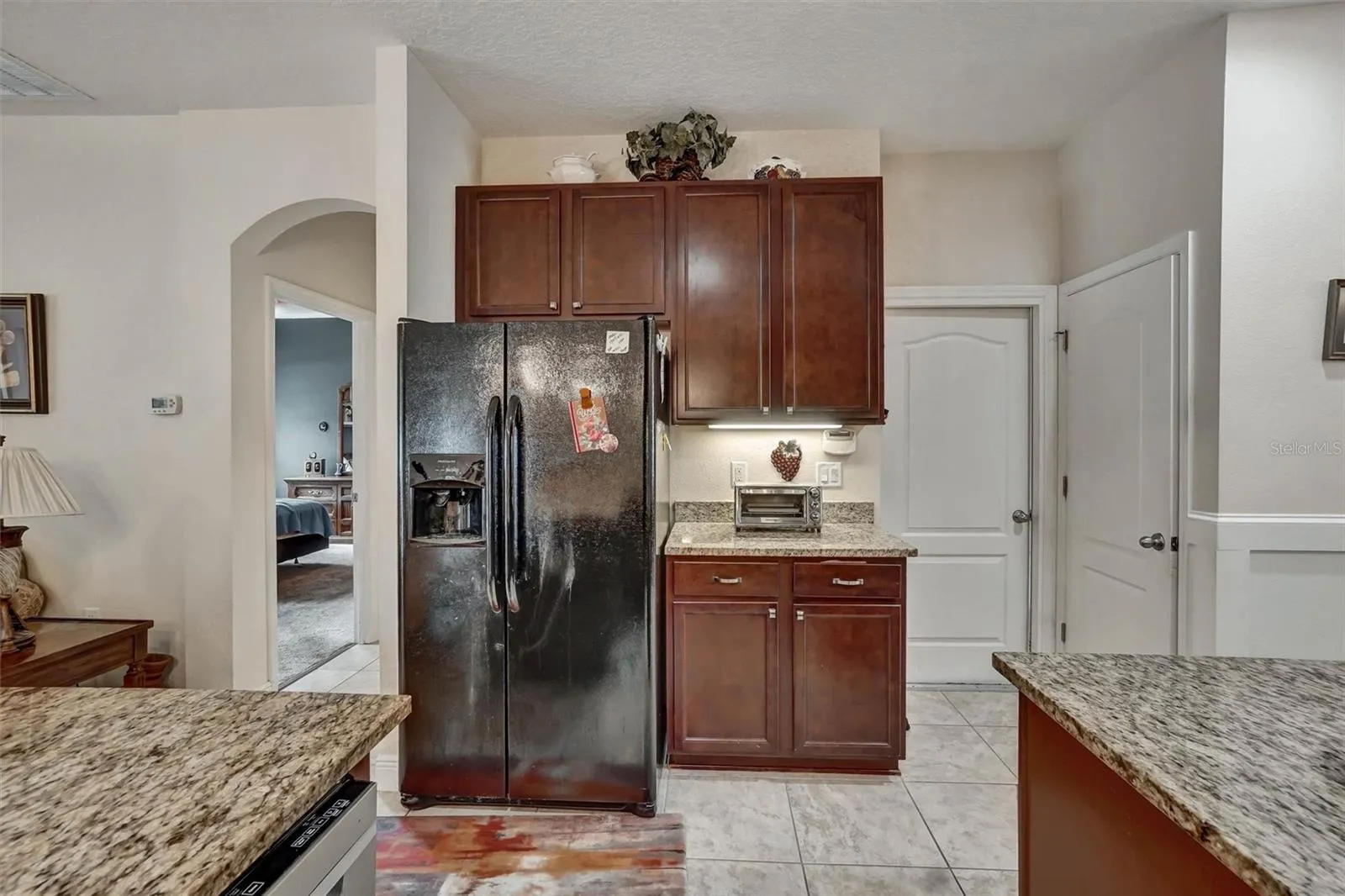 KitchenWell-appointed kitchen