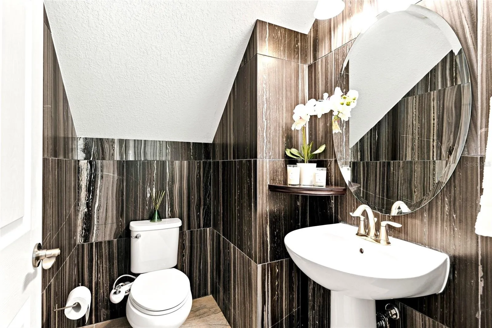 Powder Room