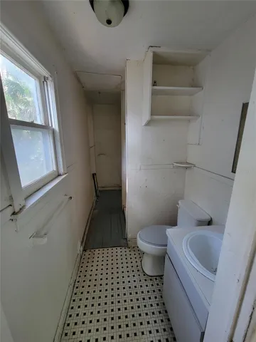 1170