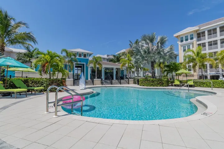 Marina Walk pool
