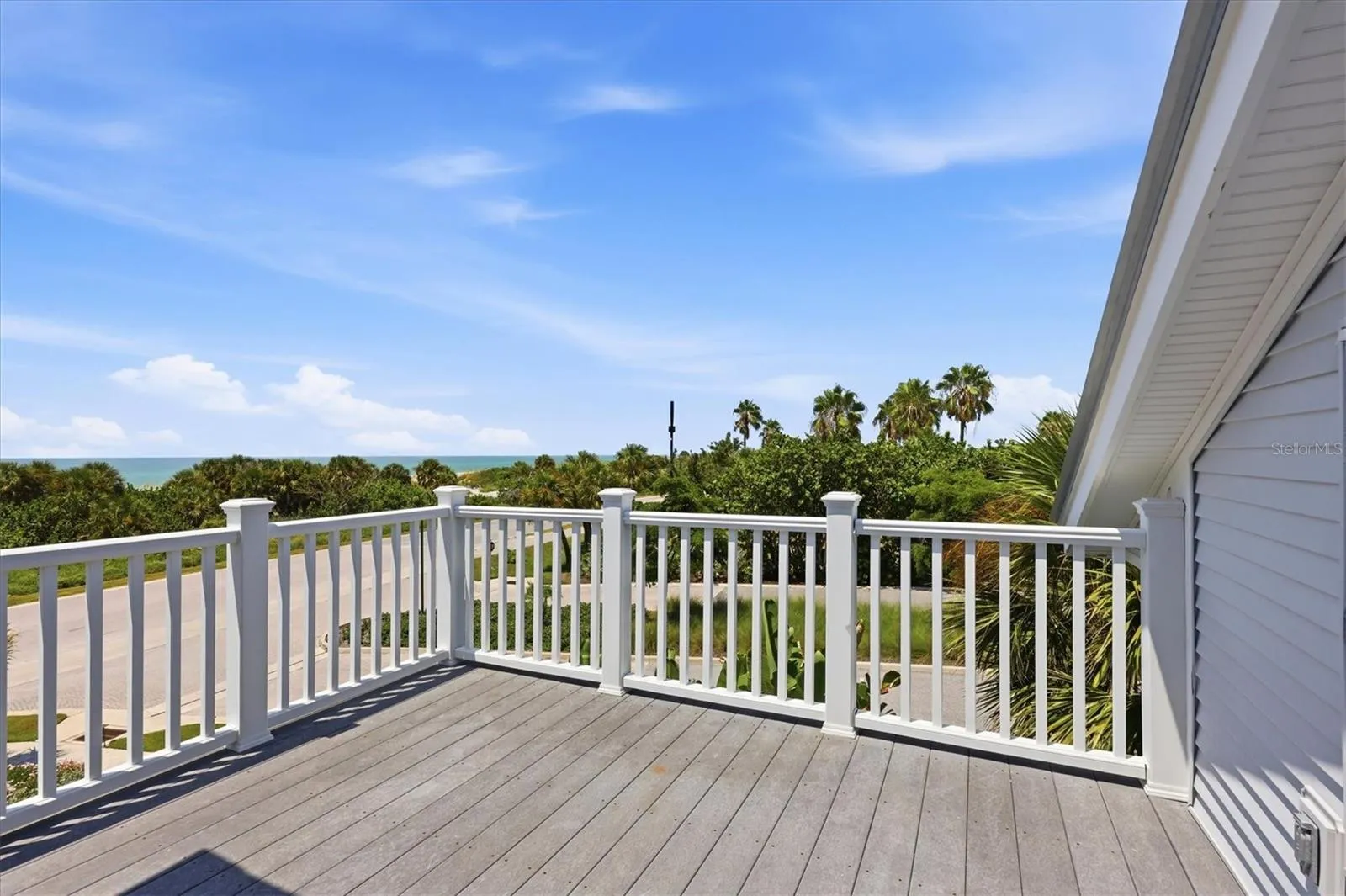 Private Master Bedroom Balcony