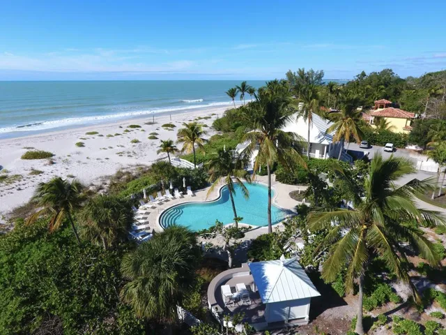 North Gulf Front Pool