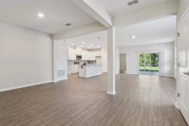 Model home - actual features may vary.