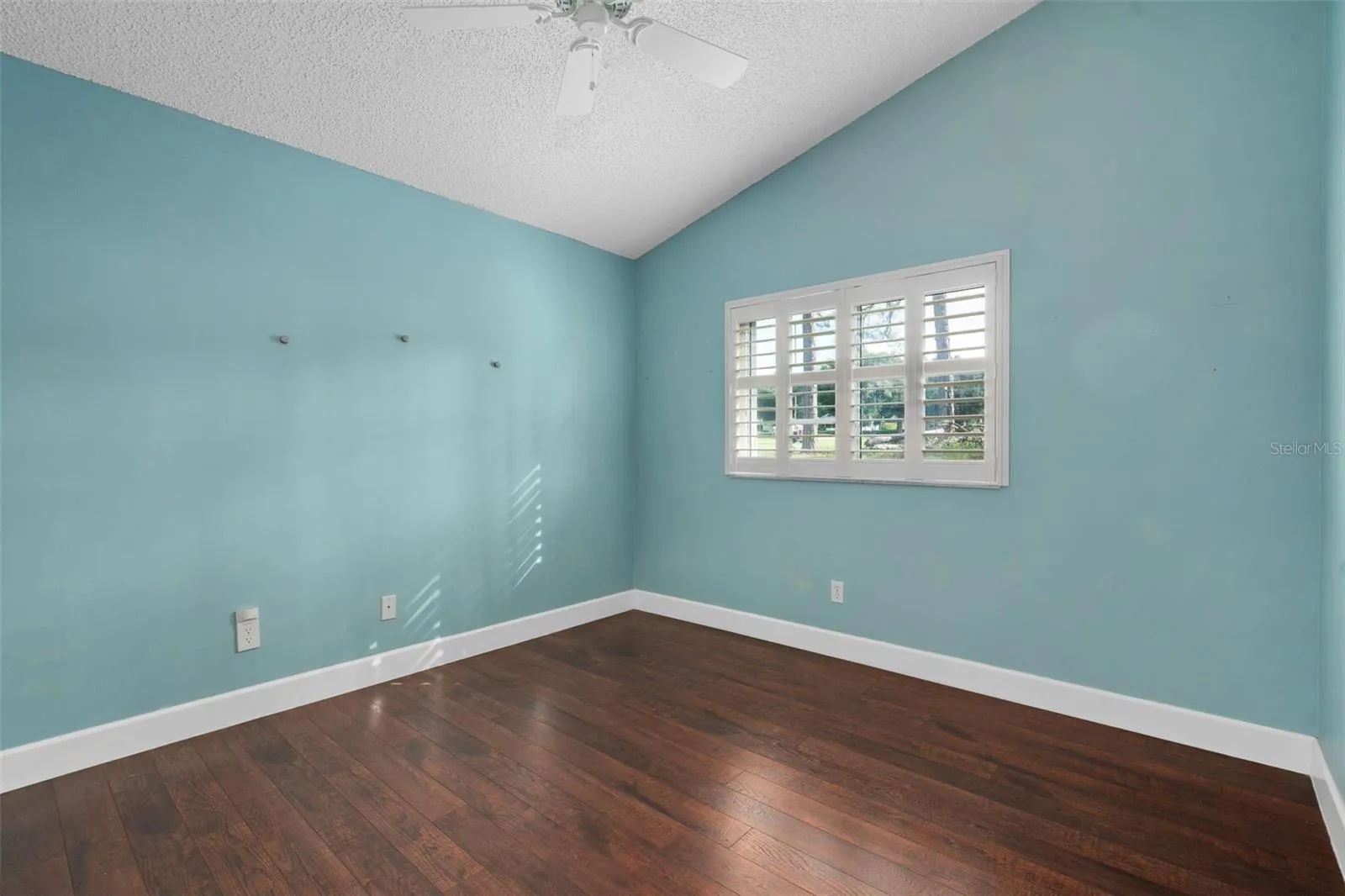 bedroom 2 with laminate flooring