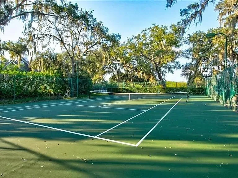 Community Tennis Courts