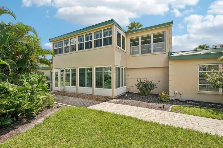 A rarely available 2 Bedroom 2.5 bath unit