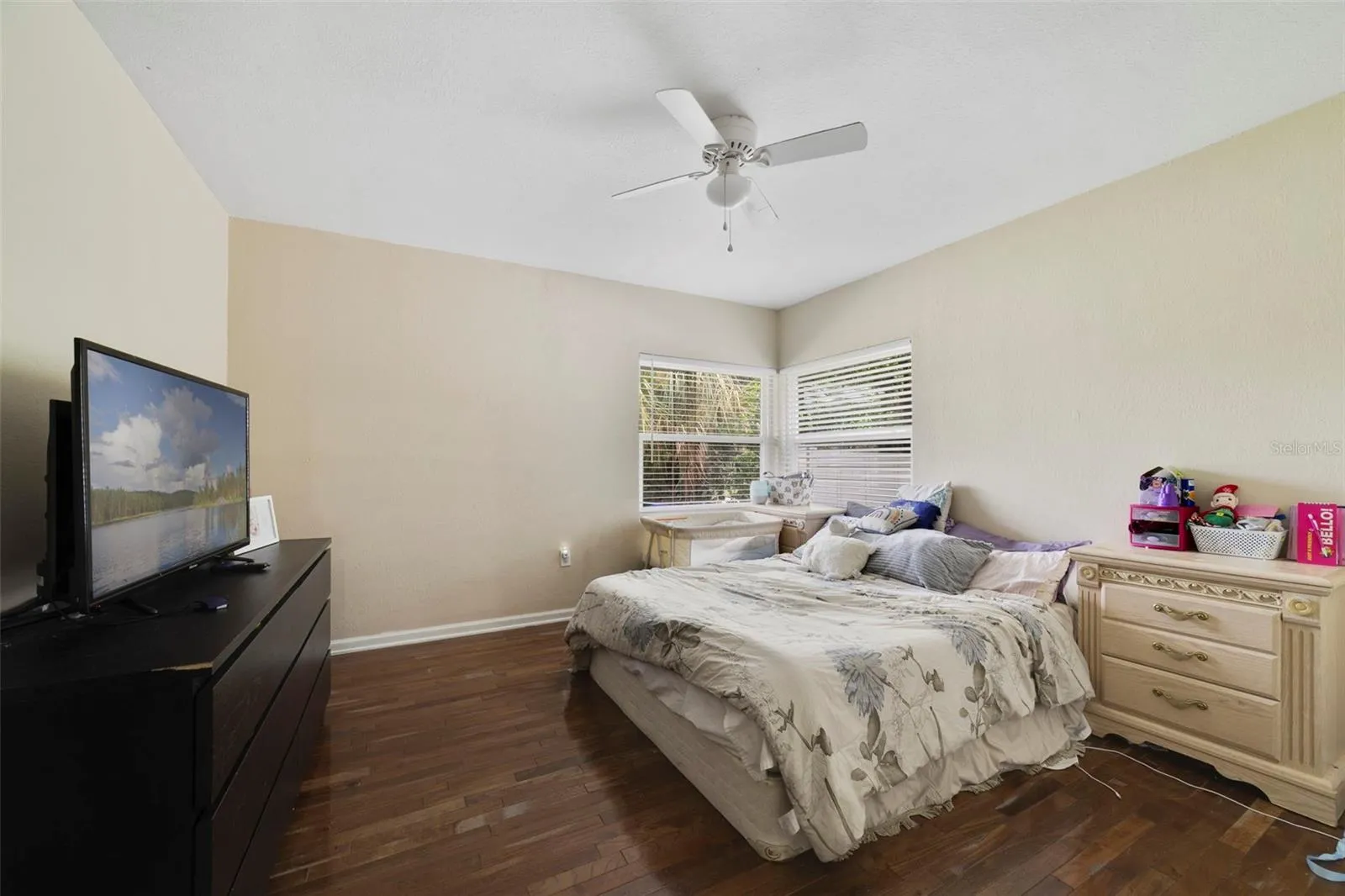 Unit 524 - Bedroom.