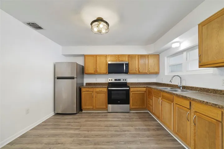Unit 526 - Kitchen.