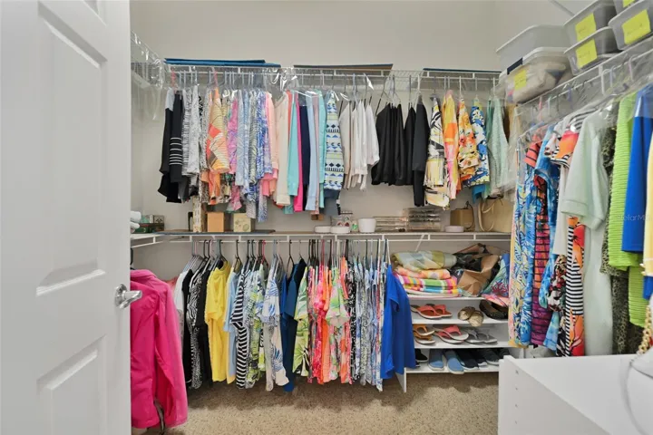 Primary suite walk-in closet