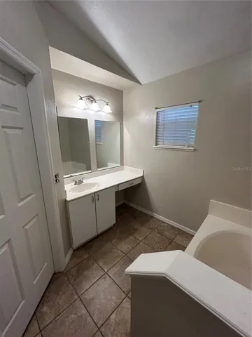 Master bath.