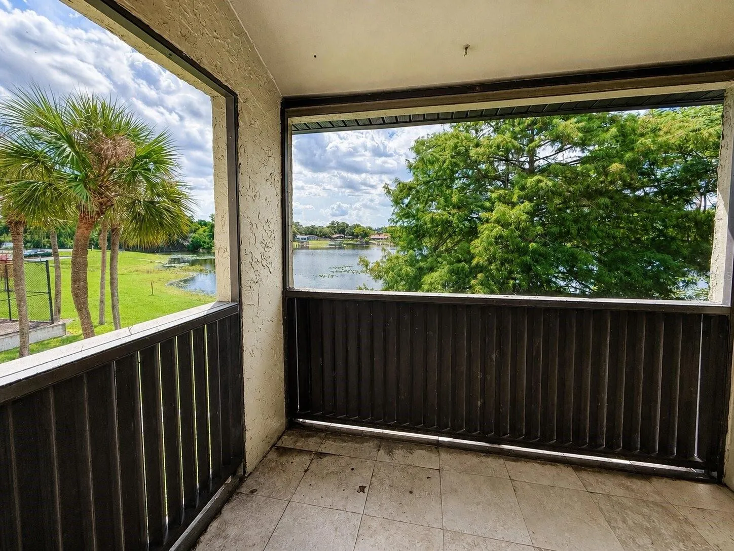 Waterview Balcony