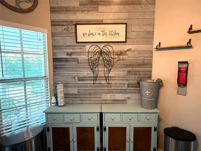 Kitchen nook