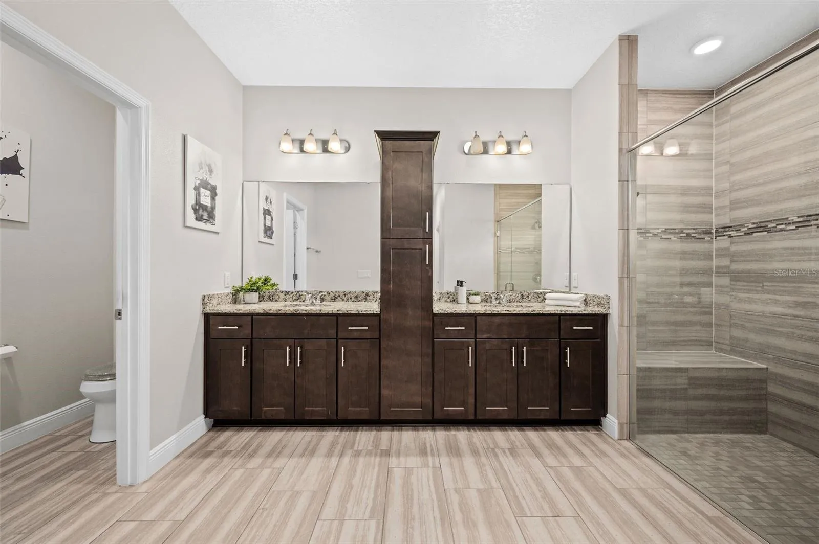 Owner's bath