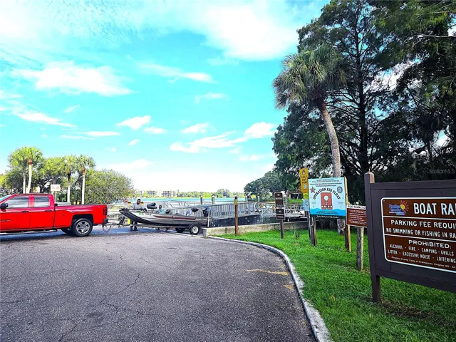 Lake Seminole Park
