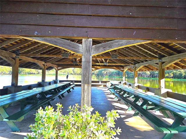 Lake Seminole Park