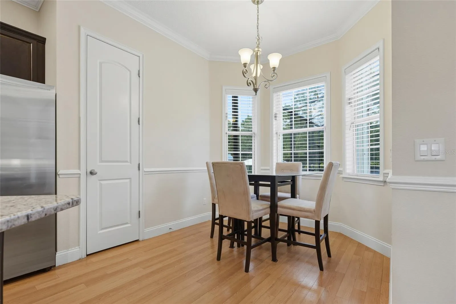 Breakfast room