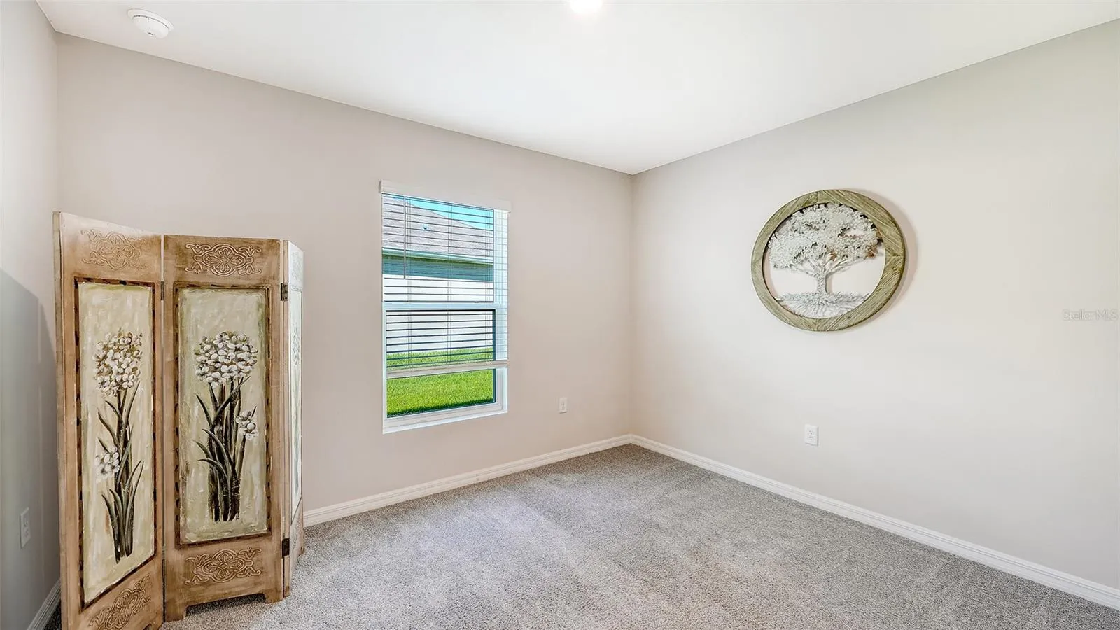 Guest bedroom or can be used as an office space.